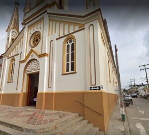 Parroquia Inmaculado Sagrado Corazón de Jesús en Caparrapí (Cundinamarca)