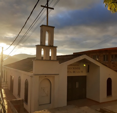Parroquia Jesucristo Puerta de la Fe en Bogotá