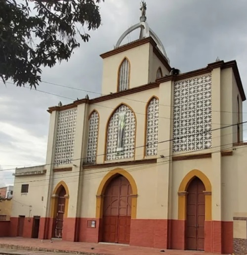 Parroquia Nuestra Señora Del Carmen en Girardot (Cundinamarca)