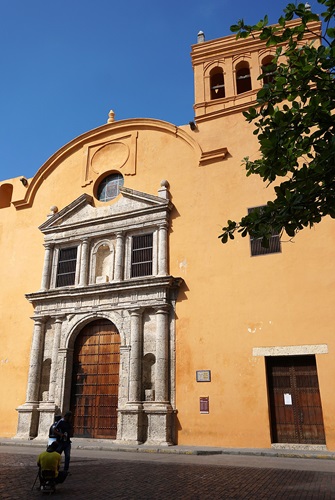 Iglesia Santo Domingo en Cartagena de Indias (Bolívar)
