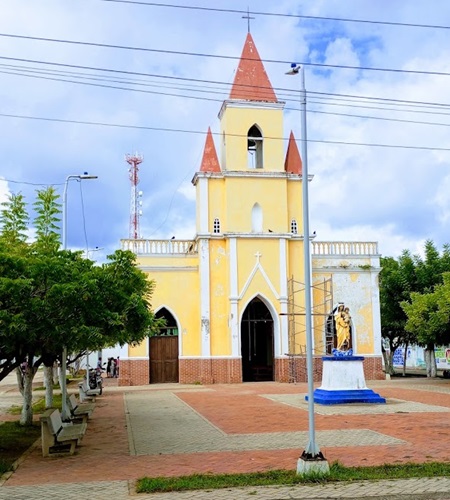 Parroquia Inmaculada Concepción en Calamar (Bolívar)