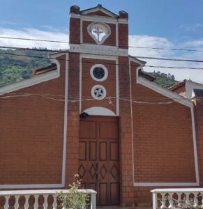 Iglesia Santa Marta en Barbosa (Antioquia)