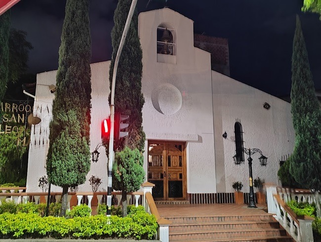 Parroquia San Leopoldo Mandic en Bello (Antioquia)